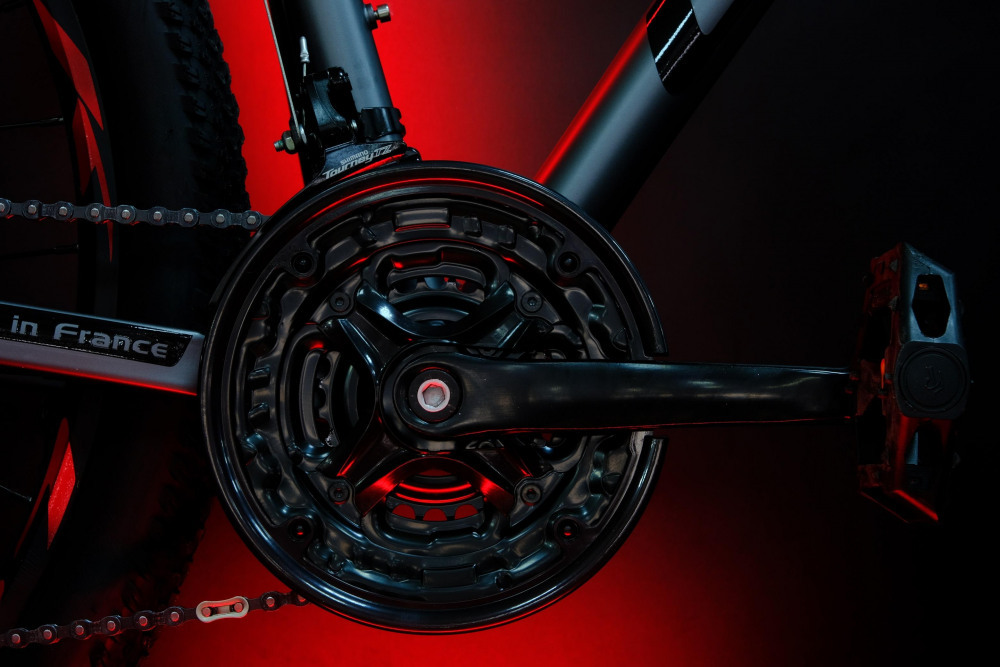 Lorak LX3 Матовый Серый/Красный рама 19 (на рост 171-182)